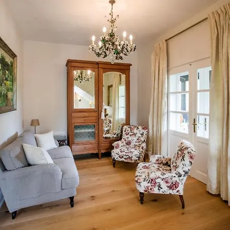 Villa Rosen Der Liechtenstein - Your Austrian *