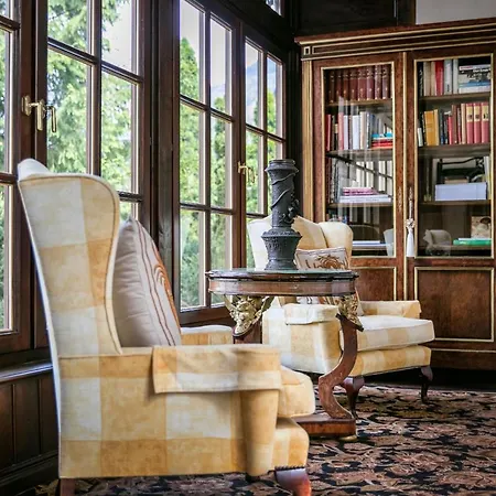 Rosen Der Liechtenstein - Your Austrian Villa Altaussee