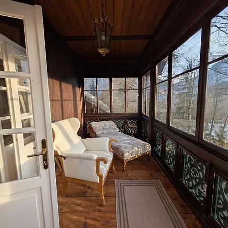 Rosen Der Liechtenstein - Your Austrian * Altaussee