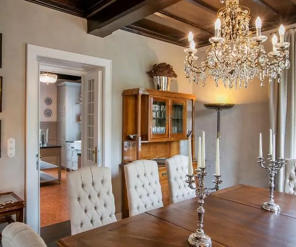 Rosen Der Liechtenstein - Your Austrian *