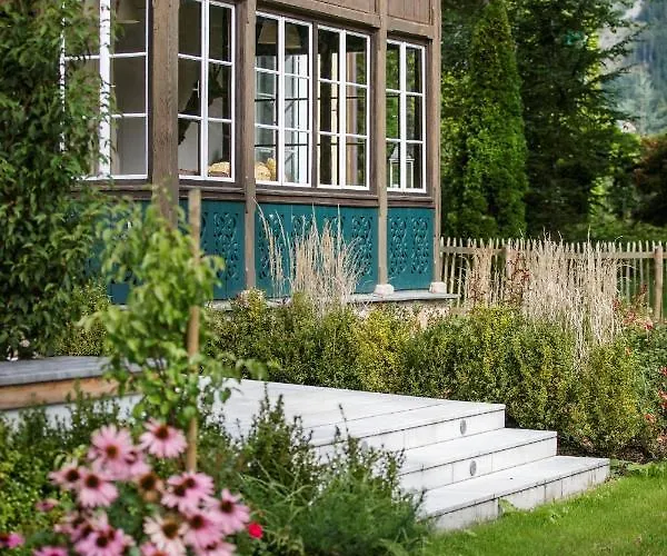 Villa Rosen Der Liechtenstein - Your Austrian