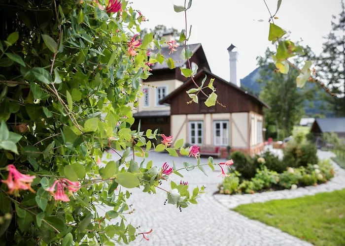 Villa Rosen Der Liechtenstein - Your Austrian Altaussee