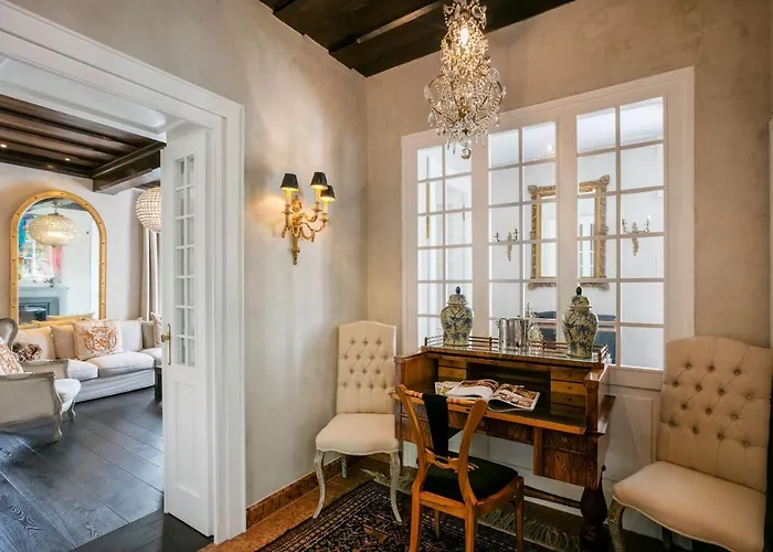 Rosen Der Liechtenstein - Your Austrian Villa