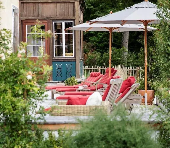 Rosen Der Liechtenstein - Your Austrian * Altaussee