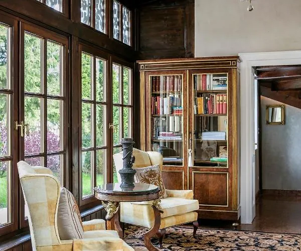 Rosen Der Liechtenstein - Your Austrian