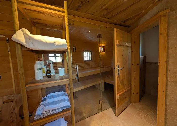 Villa Rosen Der Liechtenstein - Your Austrian *