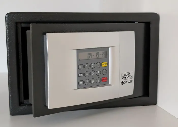 Rosen Der Liechtenstein - Your Austrian *