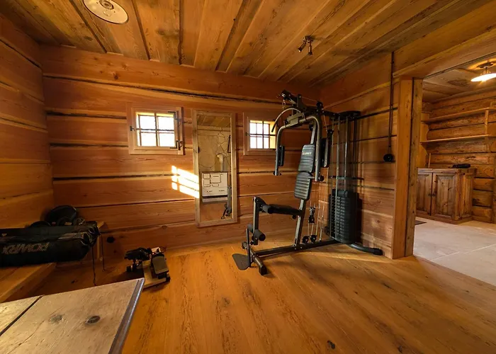 Villa Rosen Der Liechtenstein - Your Austrian