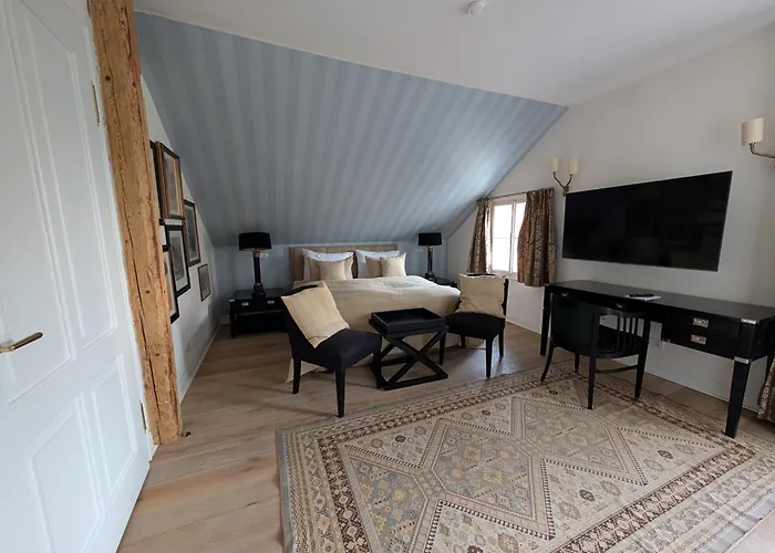 Rosen Der Liechtenstein - Your Austrian Villa